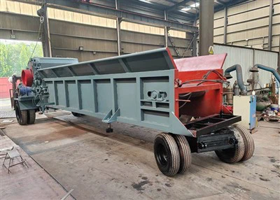 Mobilní dřevěný drtič štěpků na dřevo recyklace