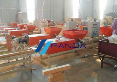 Lis na dřevo na piliny